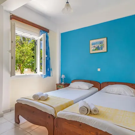 Veroni's 1 Апартаменты *